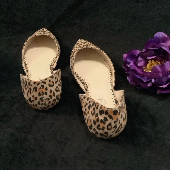Refresh Leopard Animal Print Flats NIB - Picture 12 of 12